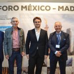 José Luis Cano de LYNXVIEW, Julián González Iglesias de Observatorio del Futuro y Miguel Cervera y Alberto López Soto – Secretario de AEMEES.